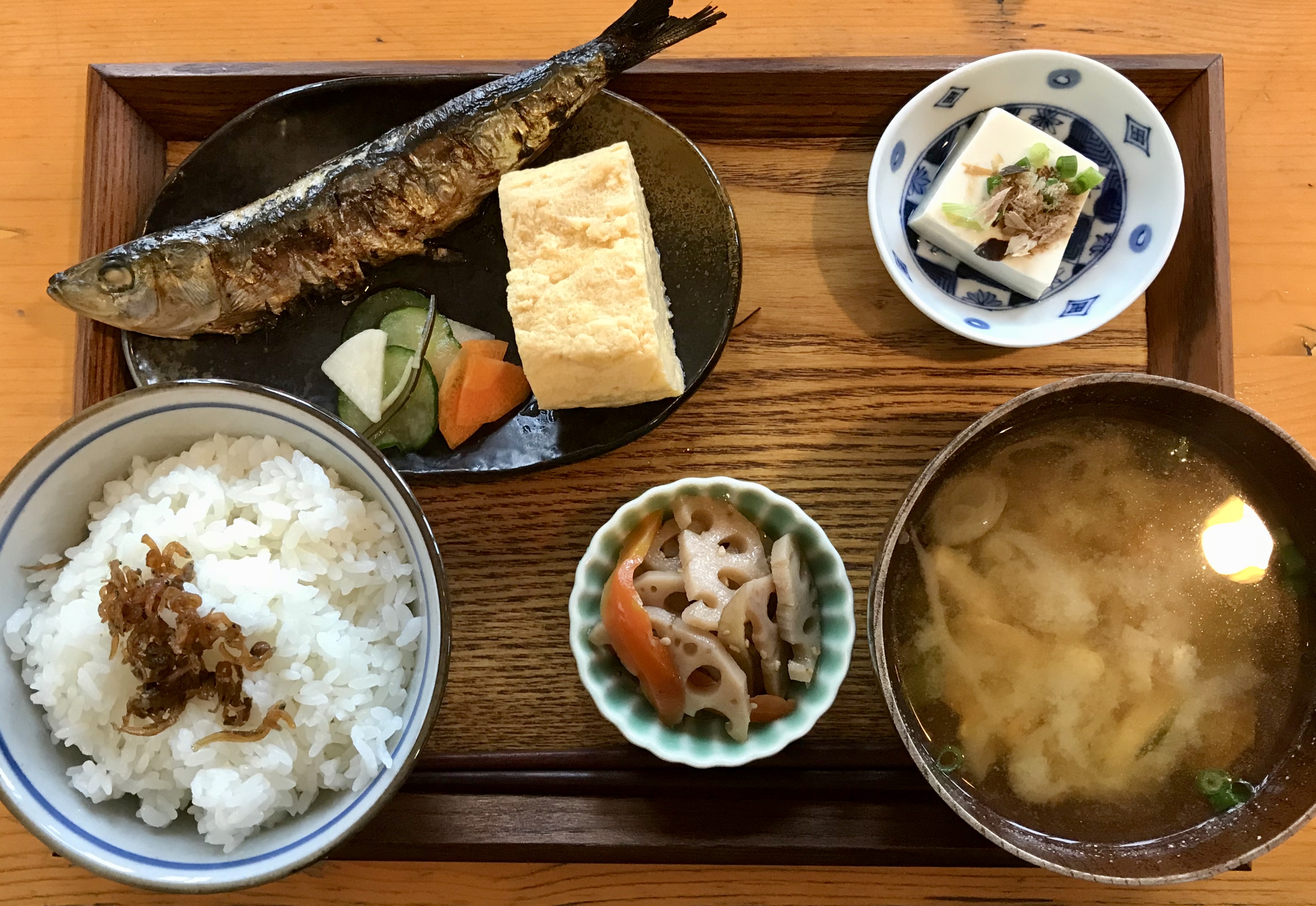 Breakfast at Good Morning Zaimokuza